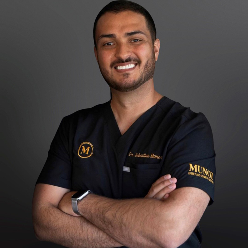 Dr. Sebastian Munoz